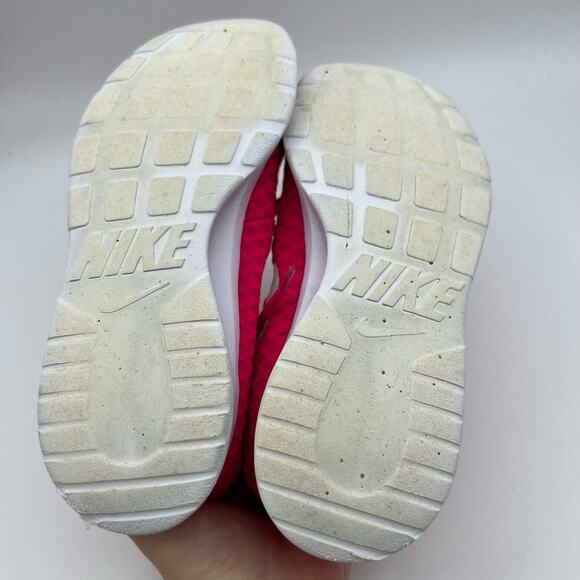 Nike Hot Pink and White Sneakers Size 6.5 - Picture 7 of 8